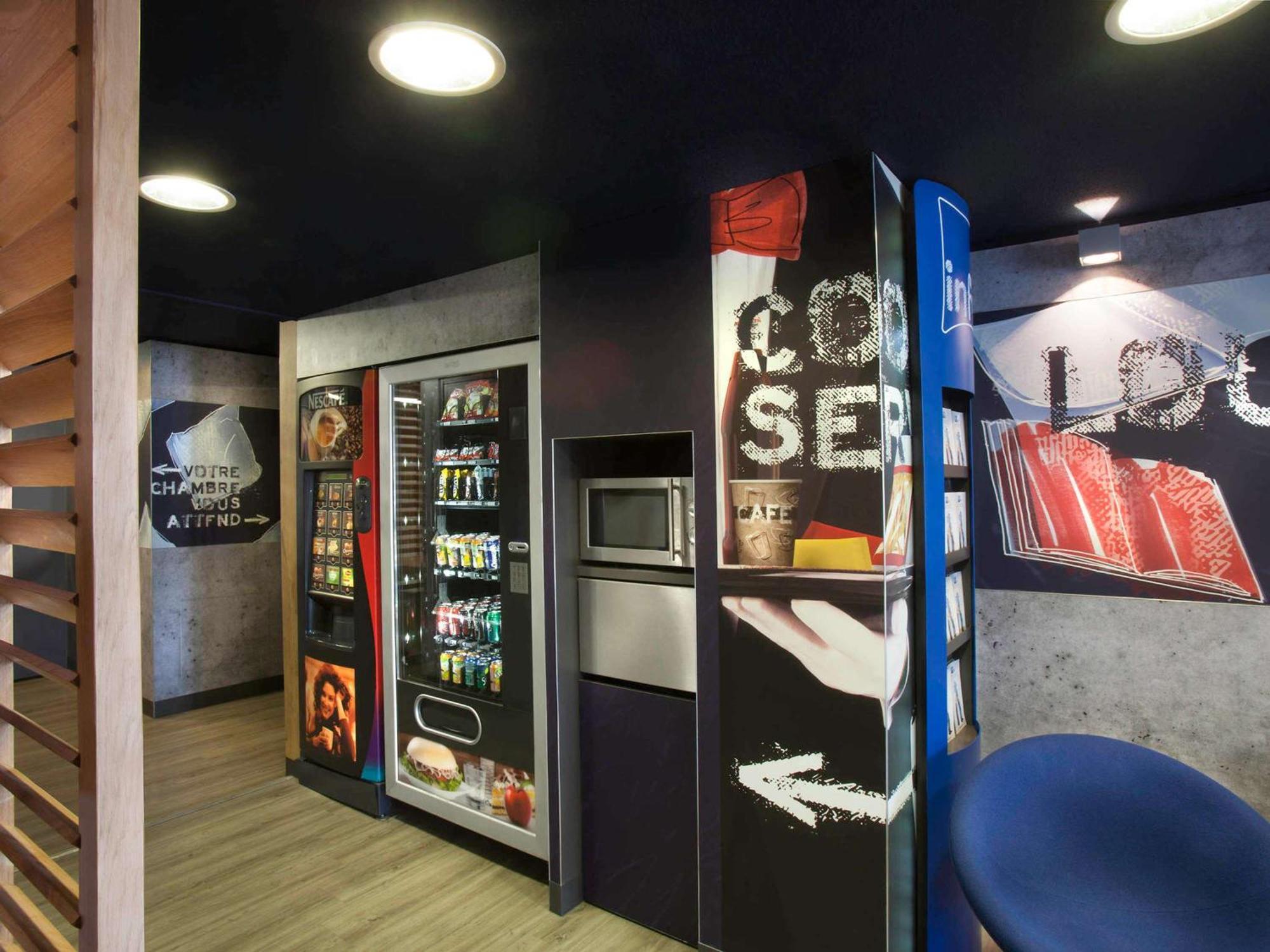Ibis Budget Antibes Sophia Antipolis 瓦洛里 外观 照片