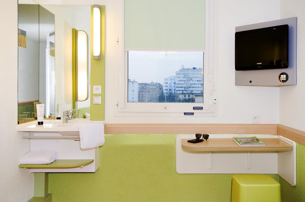 Ibis Budget Antibes Sophia Antipolis 瓦洛里 客房 照片